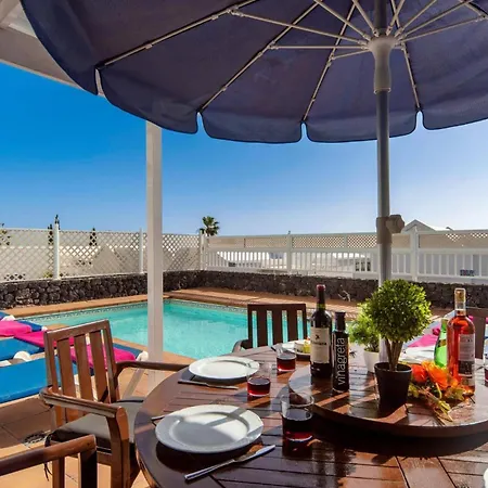 Villa Siesta By Puerto del Carmen (Lanzarote)